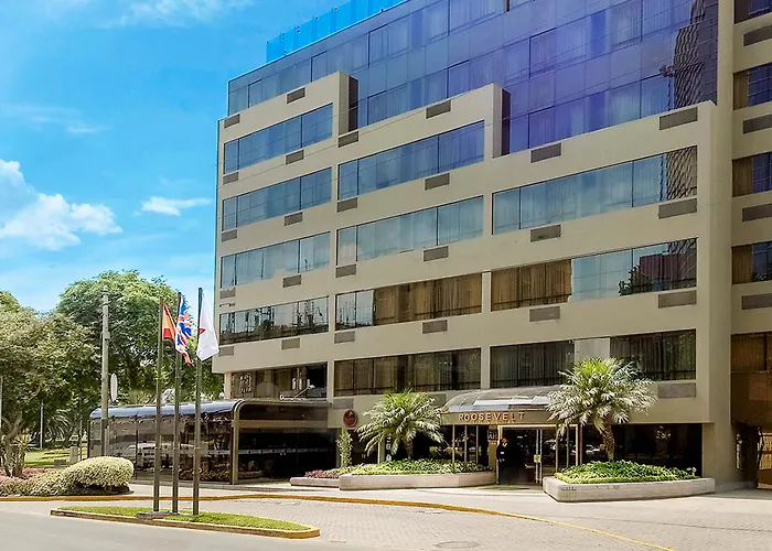Roosevelt Hotel & Suites