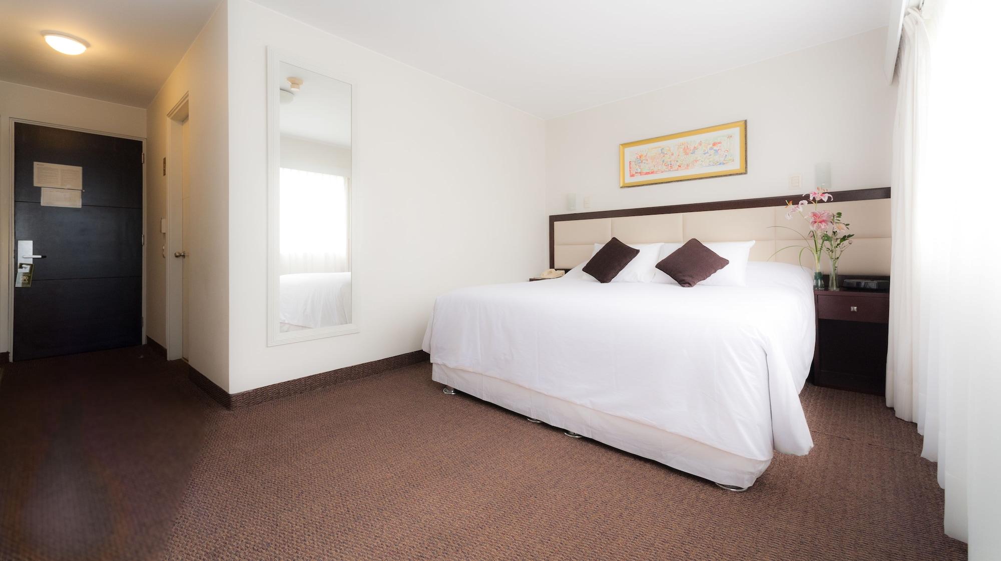 Hotel Roosevelt & Lima