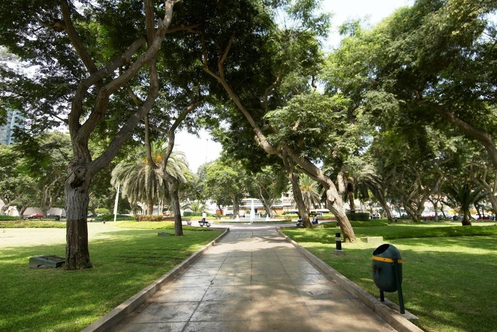 Hotel Roosevelt & Lima